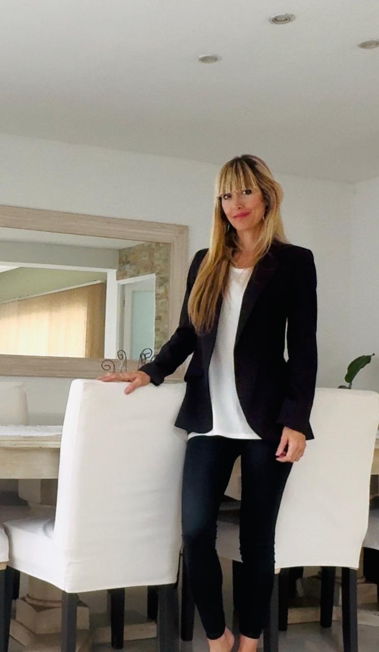 Dra. Belén Conci lista para atender tu consulta